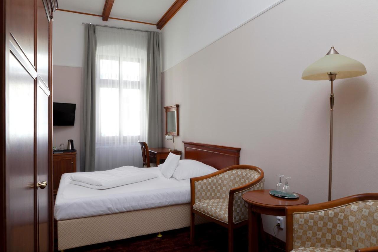 Wellness Hotel Ida Frantiskovy Lazne Exterior photo